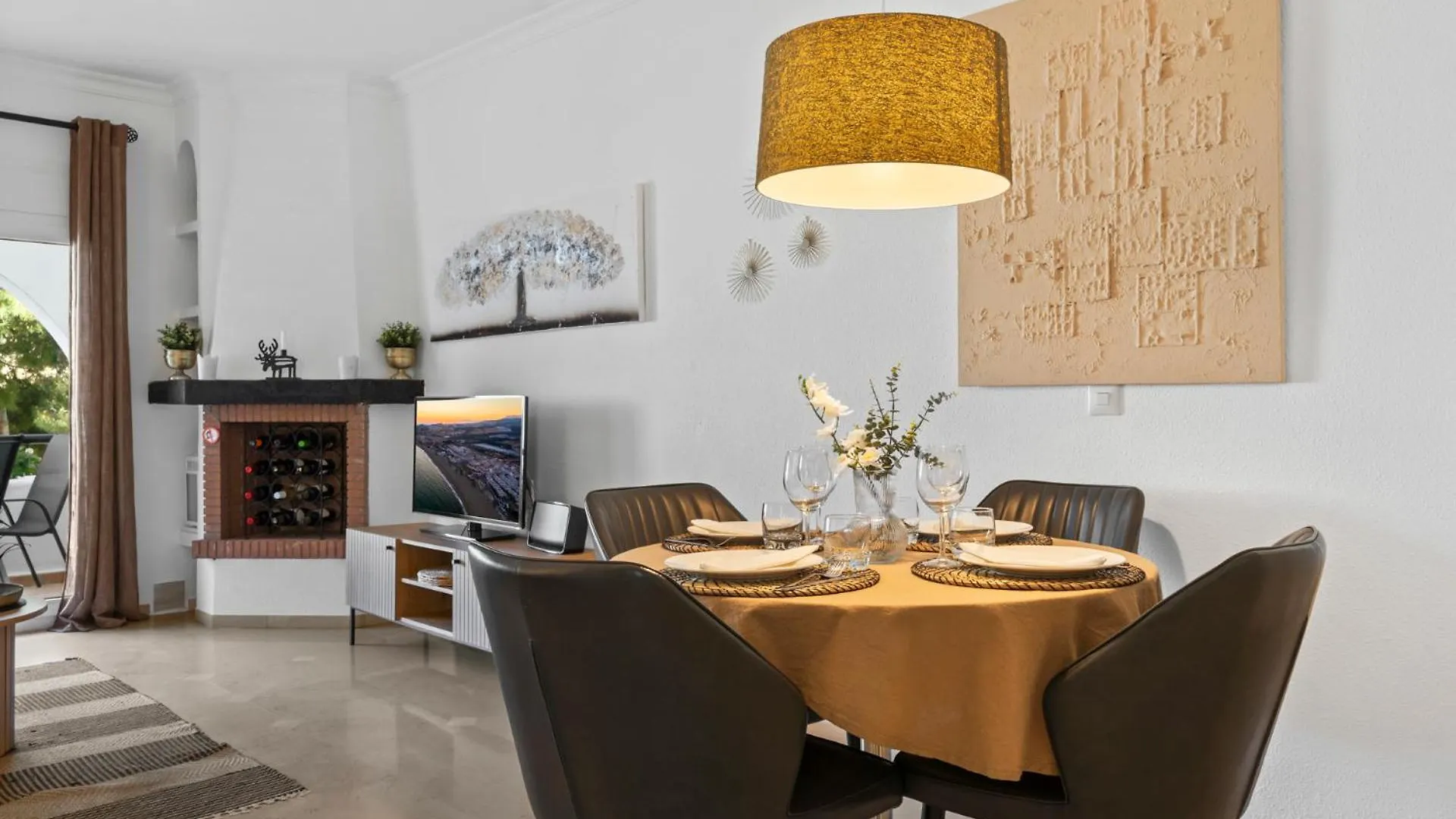 Cozy Apartment With Pool In Riviera Del Sol By Costarentals - Ref 153 Sitio de Calahonda